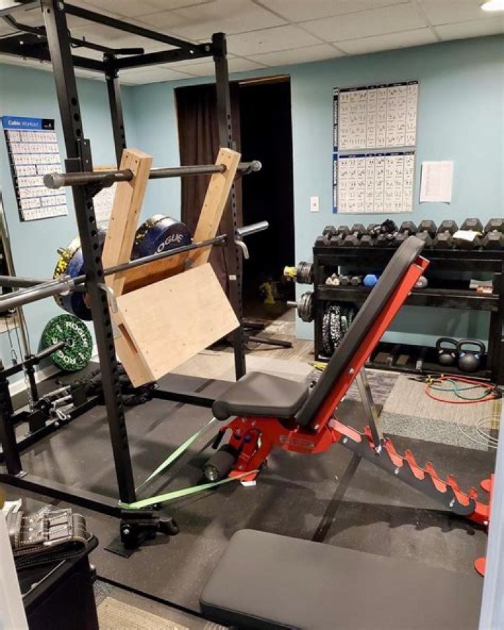How To Build A Leg Press